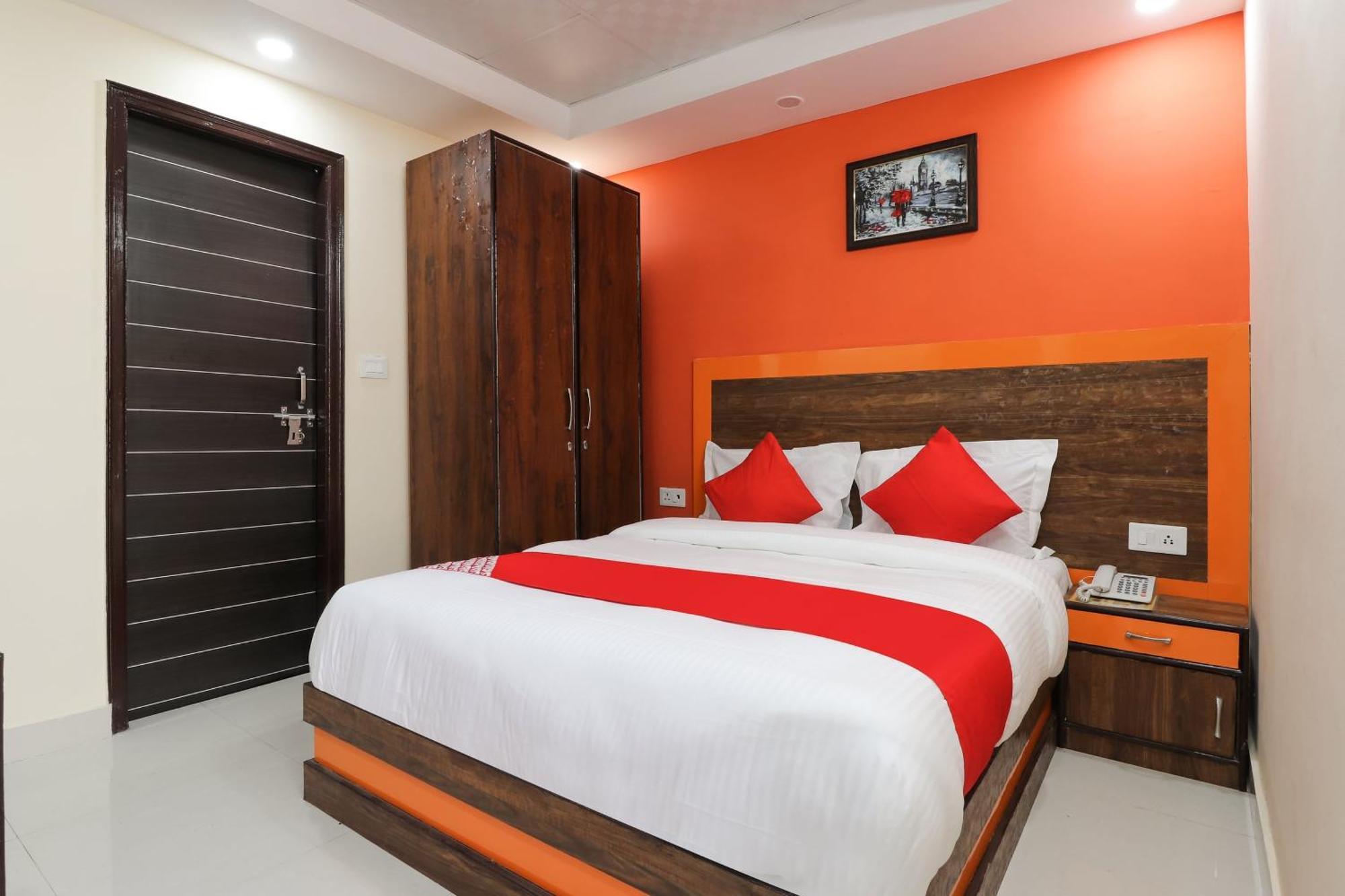 Hotel O Maharaja Gold New Delhi Ngoại thất bức ảnh